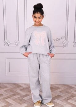Paula Sweat With Heart Tulle Bow Grey -Angels-Face Shop Paula Sweatshirt Grey Lifestyle 865b7b7f 1bbb 4e25 abf4 1abc11537d8f