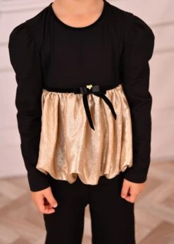 Saskia Metallic Ballon Top Black/Gold -Angels-Face Shop Saskia Top Black Lifestyle