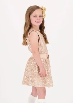 Charlene Sequin Top Caramel -Angels-Face Shop Sinead Skirt Caramel Lifestyle 2 813581c8 07e1 42fa b664 fe50d53b250e