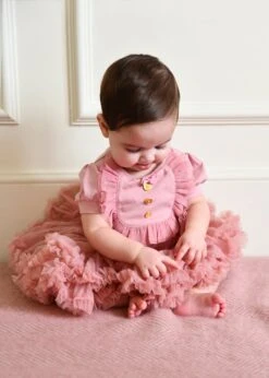 Yaz S/S Babygrow Tea Rose -Angels-Face Shop Yaz Babygrow Tea Rose Lifestyle 1